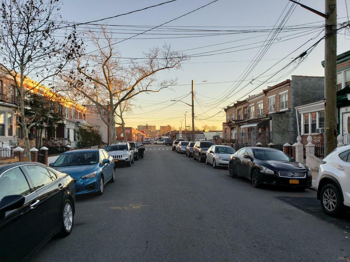 Brooklyn 3 Bedroom 1 Bathroom 8 Minutes To Subway 30 Minutes To Manhattan New York Exterior foto
