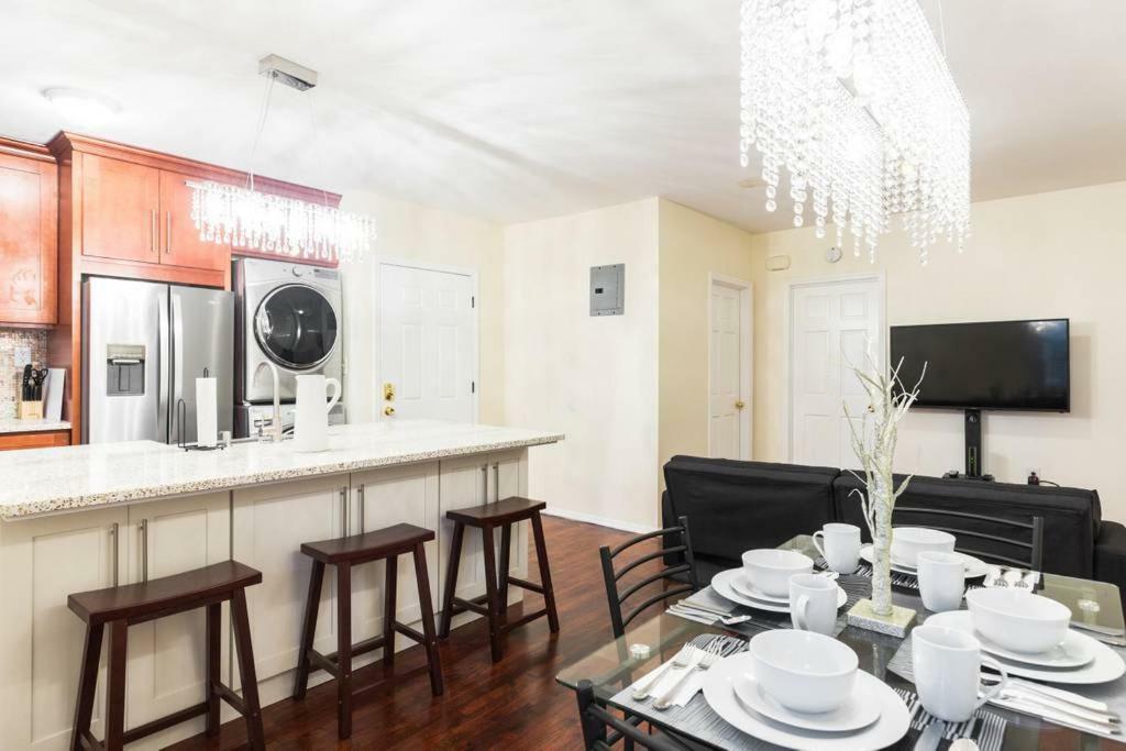 Brooklyn 3 Bedroom 1 Bathroom 8 Minutes To Subway 30 Minutes To Manhattan New York Exterior foto